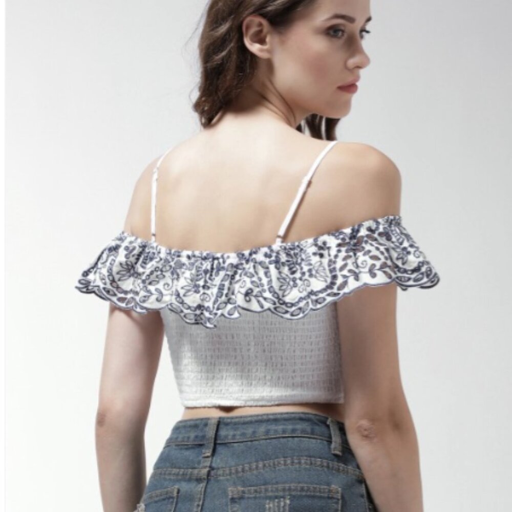 Embroidered Off Shoulder/Adjustable Strap Ruched Halter Top - Picture 3 of 14
